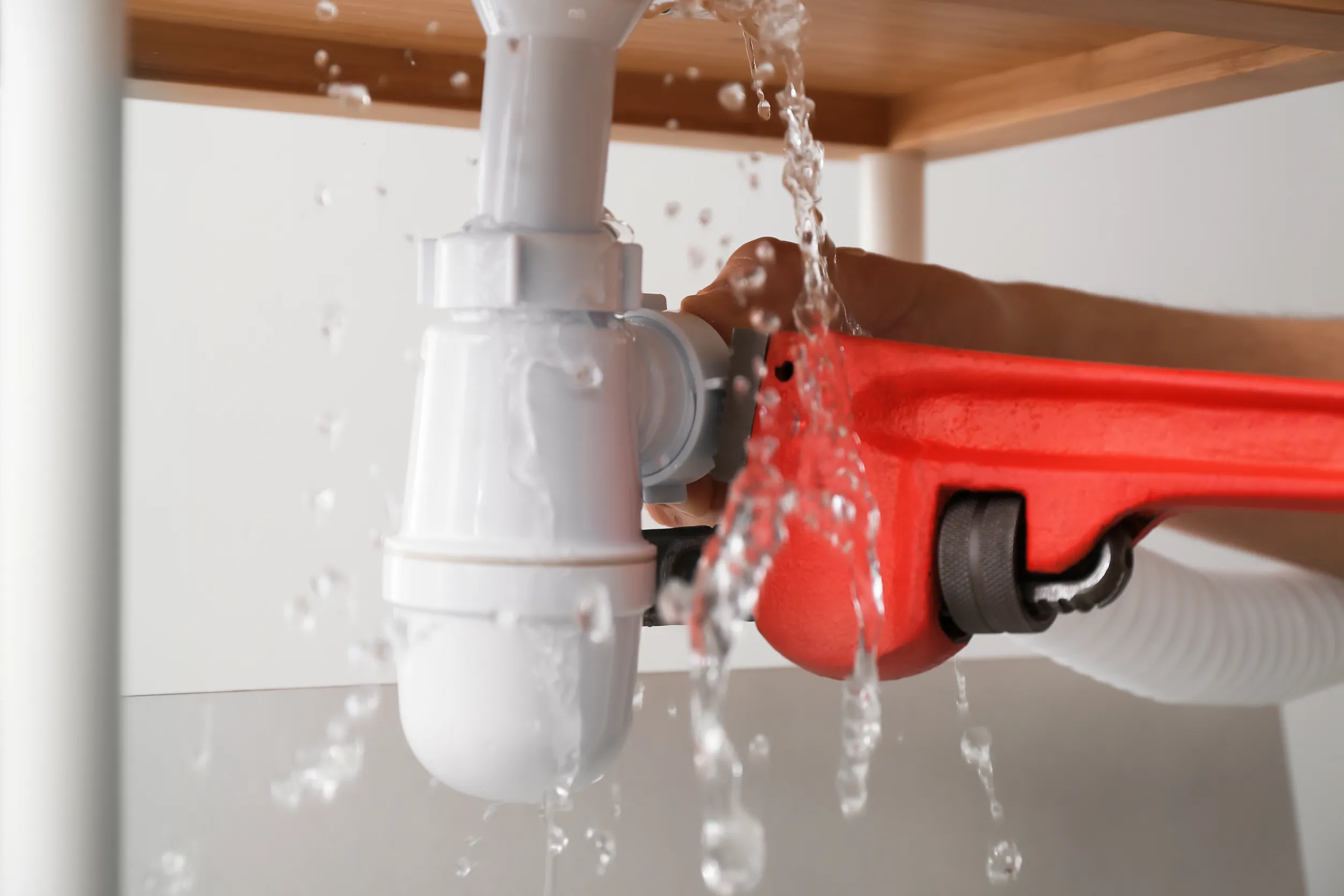 Leaking pipe